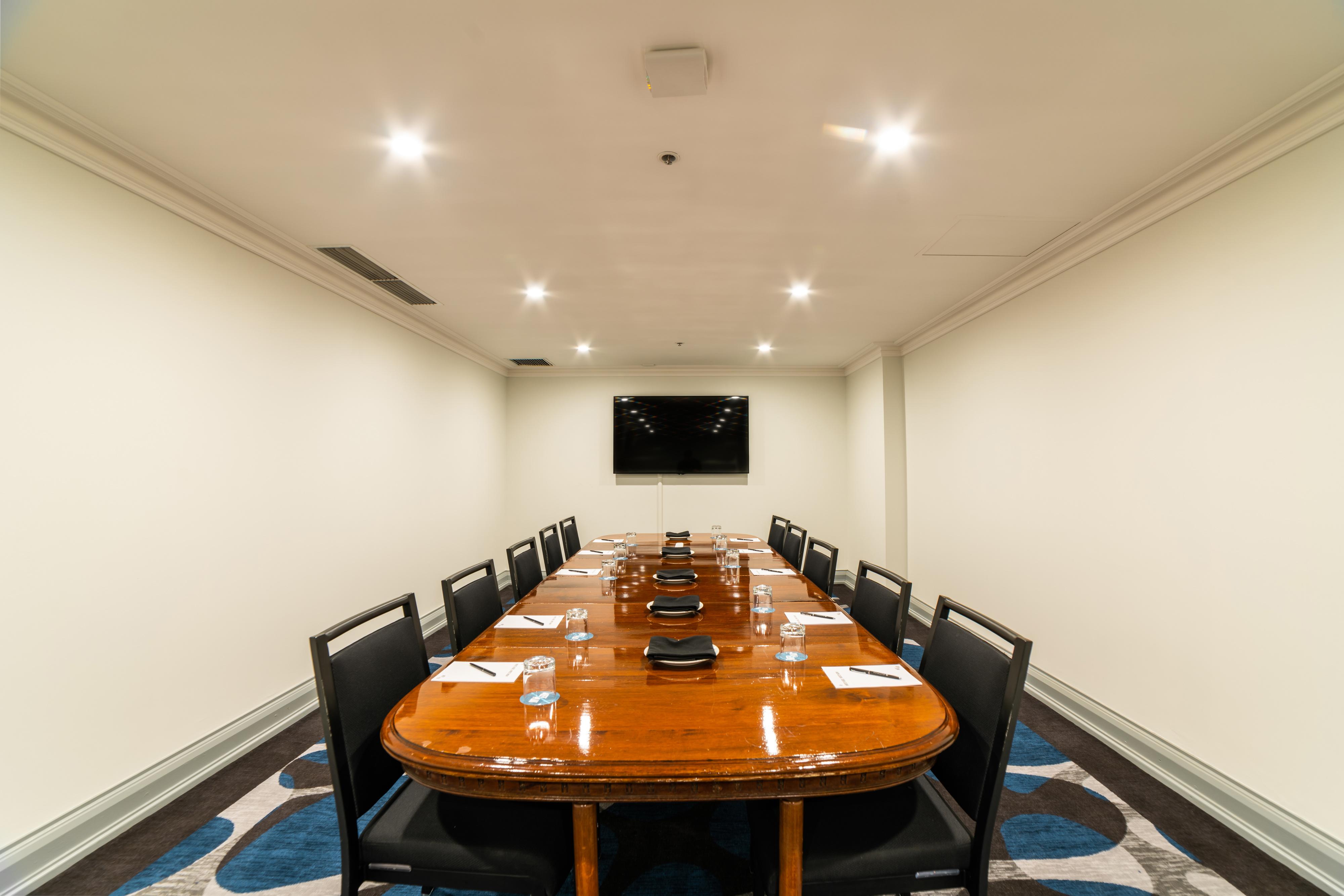 Pullman Cairns International Hotel Eksteriør billede Boardroom at the Hotel