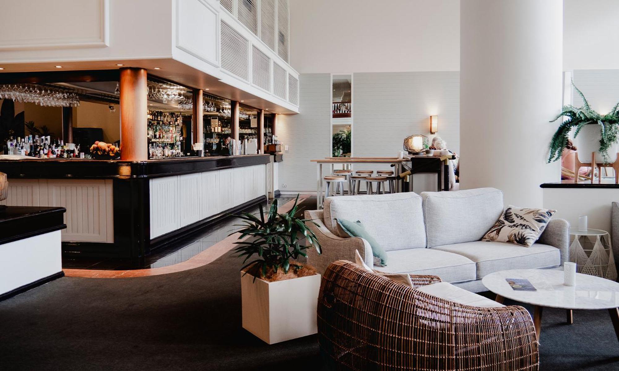 Pullman Cairns International Hotel Eksteriør billede The lounge at the hotel