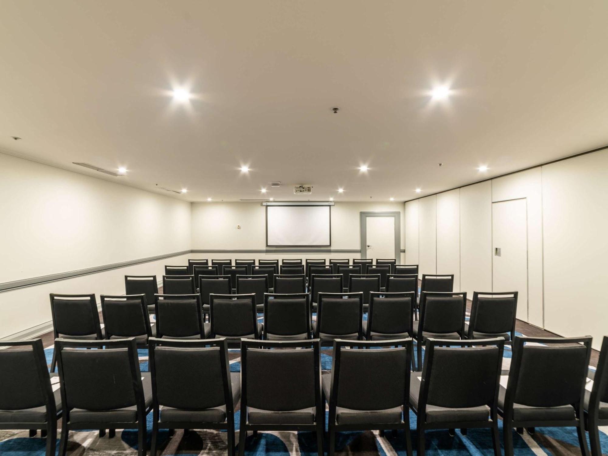 Pullman Cairns International Hotel Eksteriør billede The Auditorium