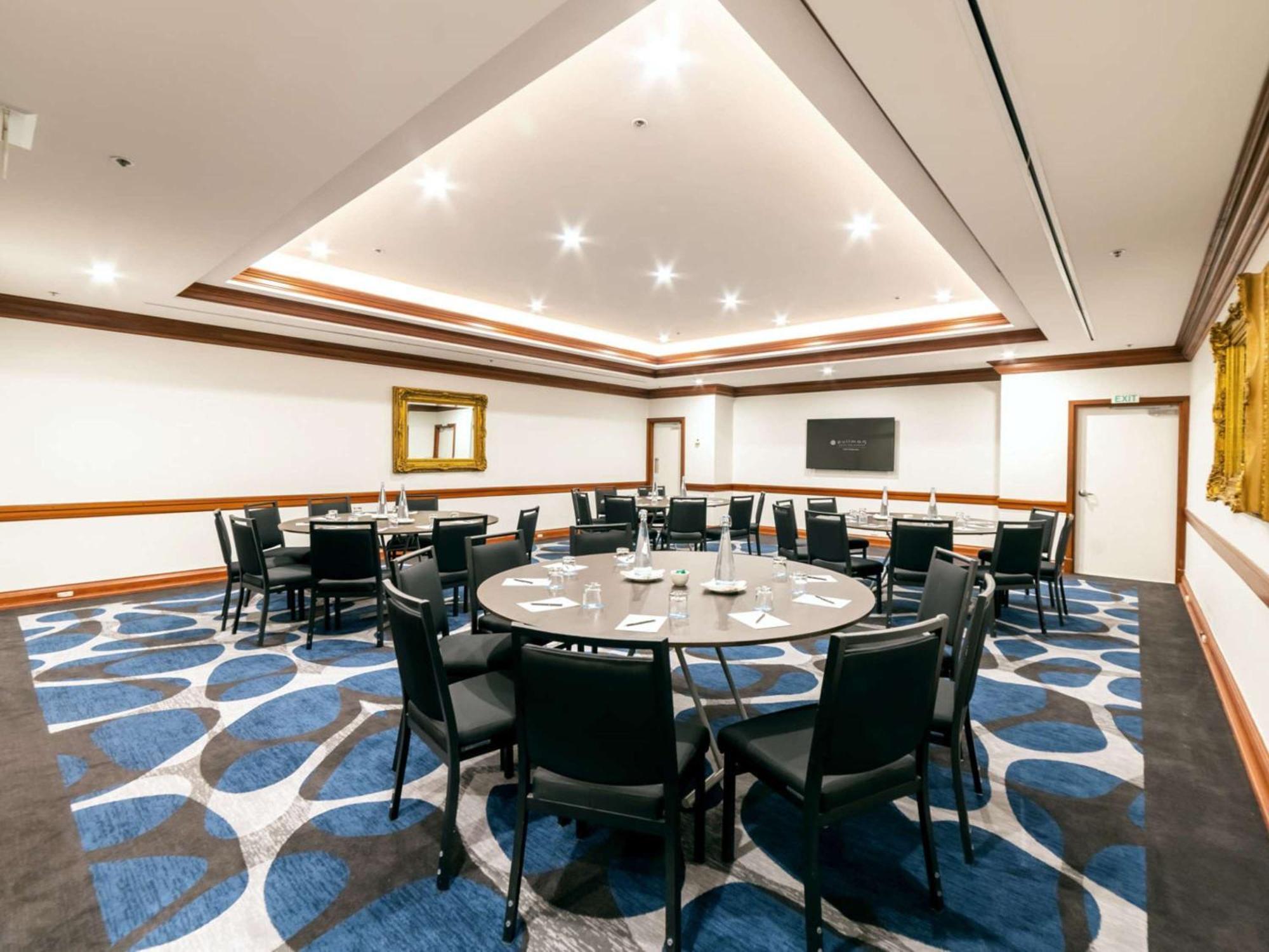 Pullman Cairns International Hotel Eksteriør billede Meeting room